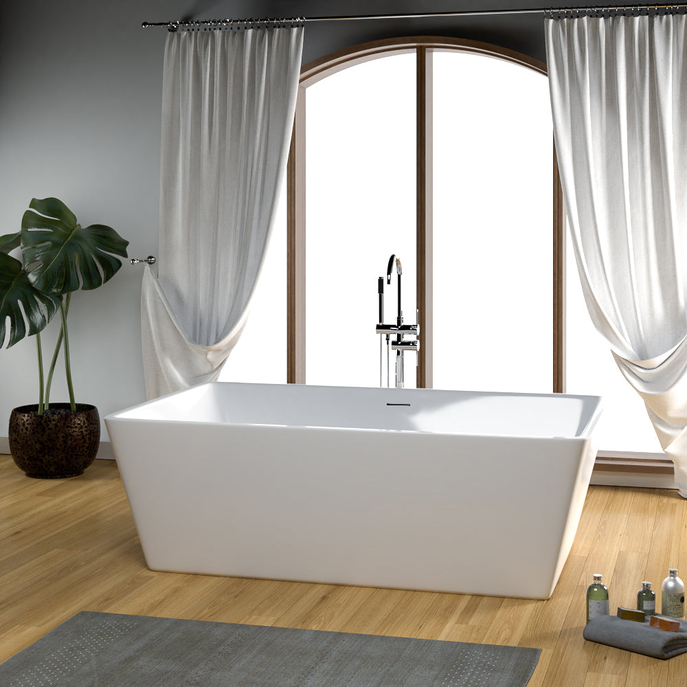 MAGNUS HOME PRODUCTS Asher Acrylic Rectangular Freestanding Tub With Insulation