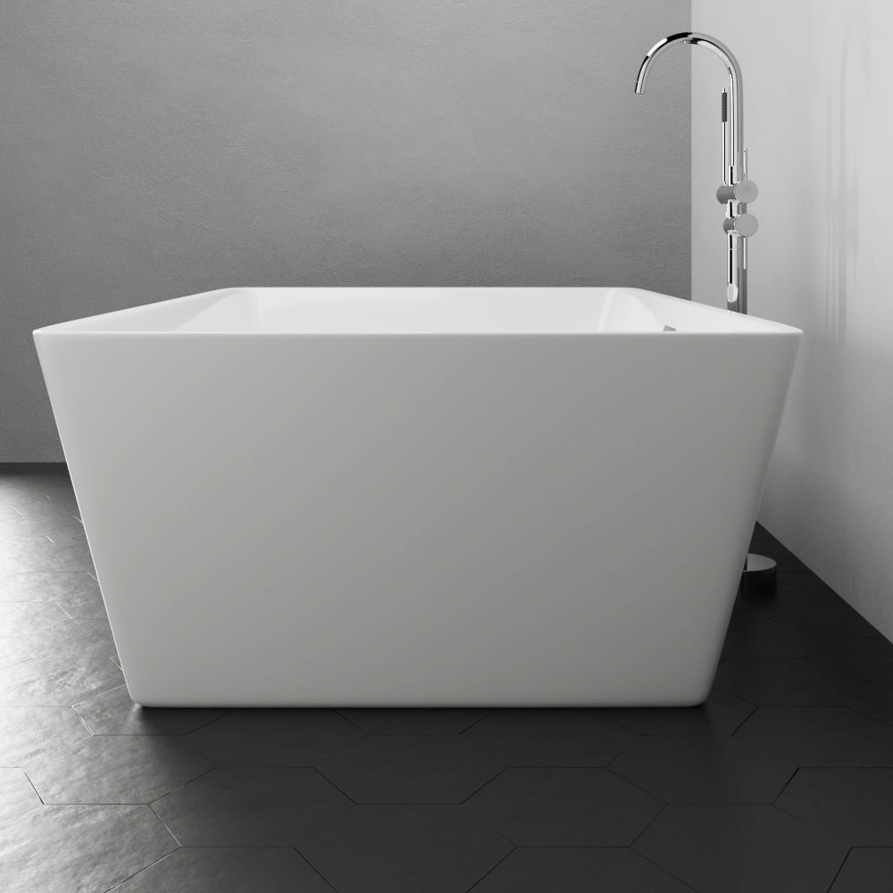 MAGNUS HOME PRODUCTS Asher Acrylic Rectangular Freestanding Tub With Insulation
