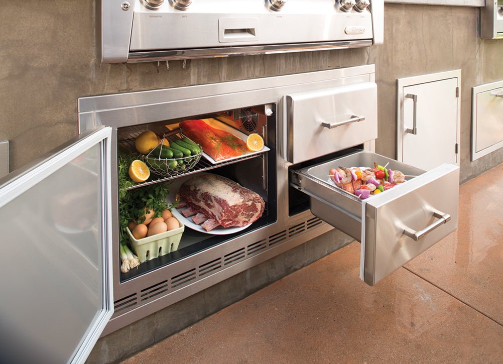 Alfresco ALXE 42" Luxury Grill on Refrigerated Base