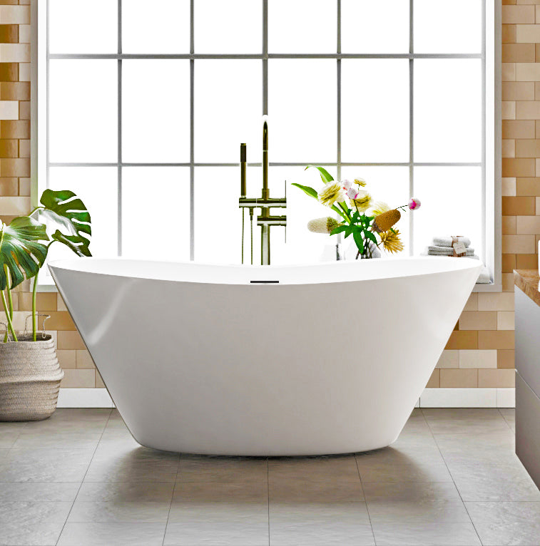 MAGNUS HOME PRODUCTS Grayson Acrylic Double-Slipper Freestanding Tub With Insulation