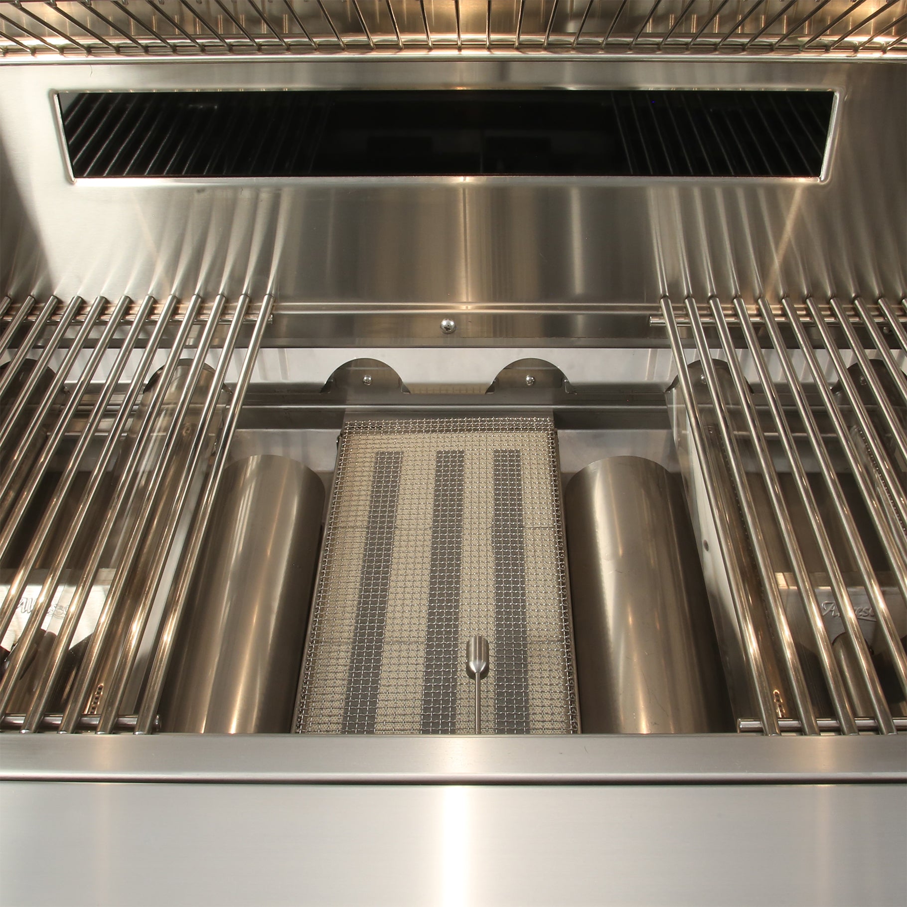 Alfresco AIPG 42" Intelligent Professional Built-In Gas Grill