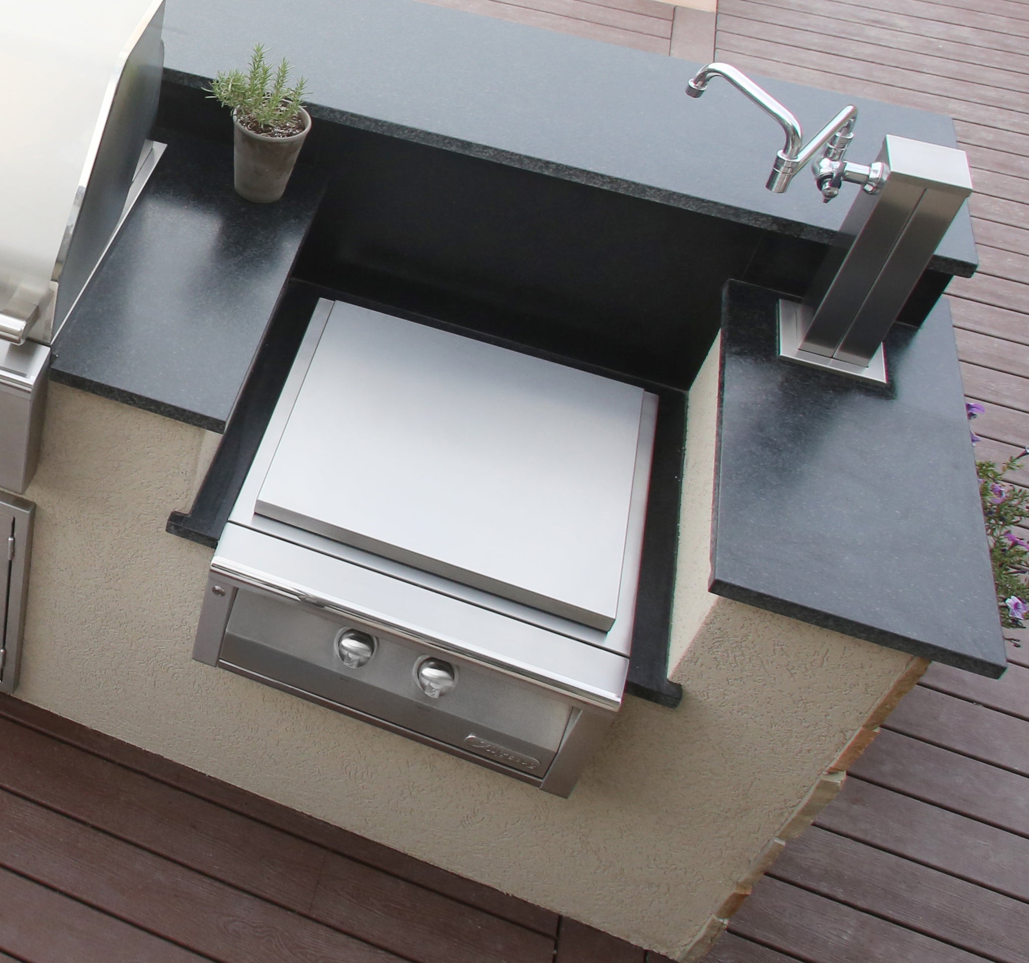 Alfresco 24" Versa Power™ Cooking System